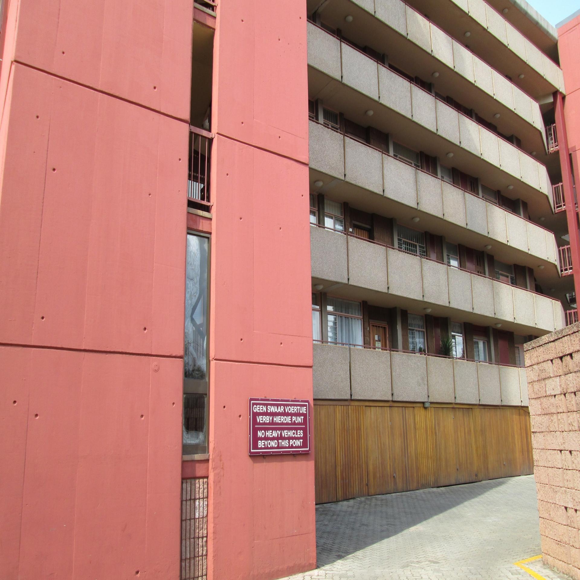 Front View of property in Lynnwood Glen