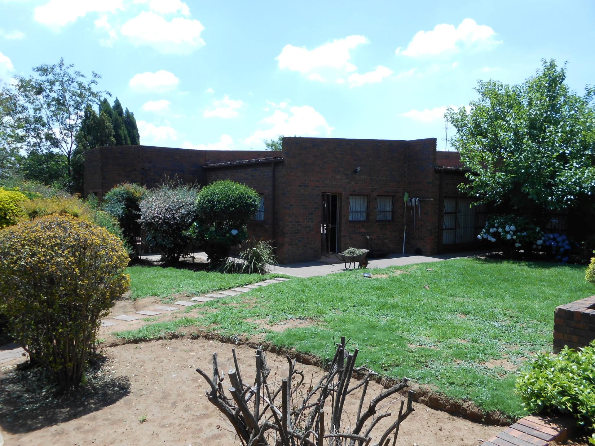 Front View of property in Glen Donald A.H