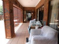 Patio - 29 square meters of property in Glen Donald A.H