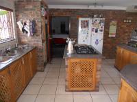 Kitchen - 20 square meters of property in Queensburgh