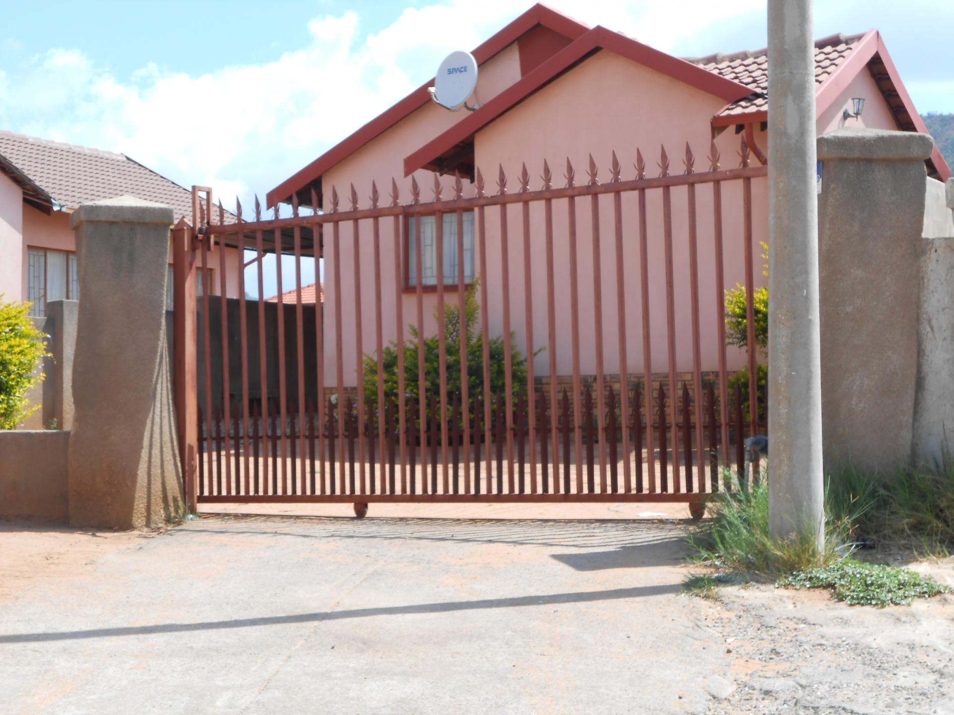 Front View of property in Tlhabane West