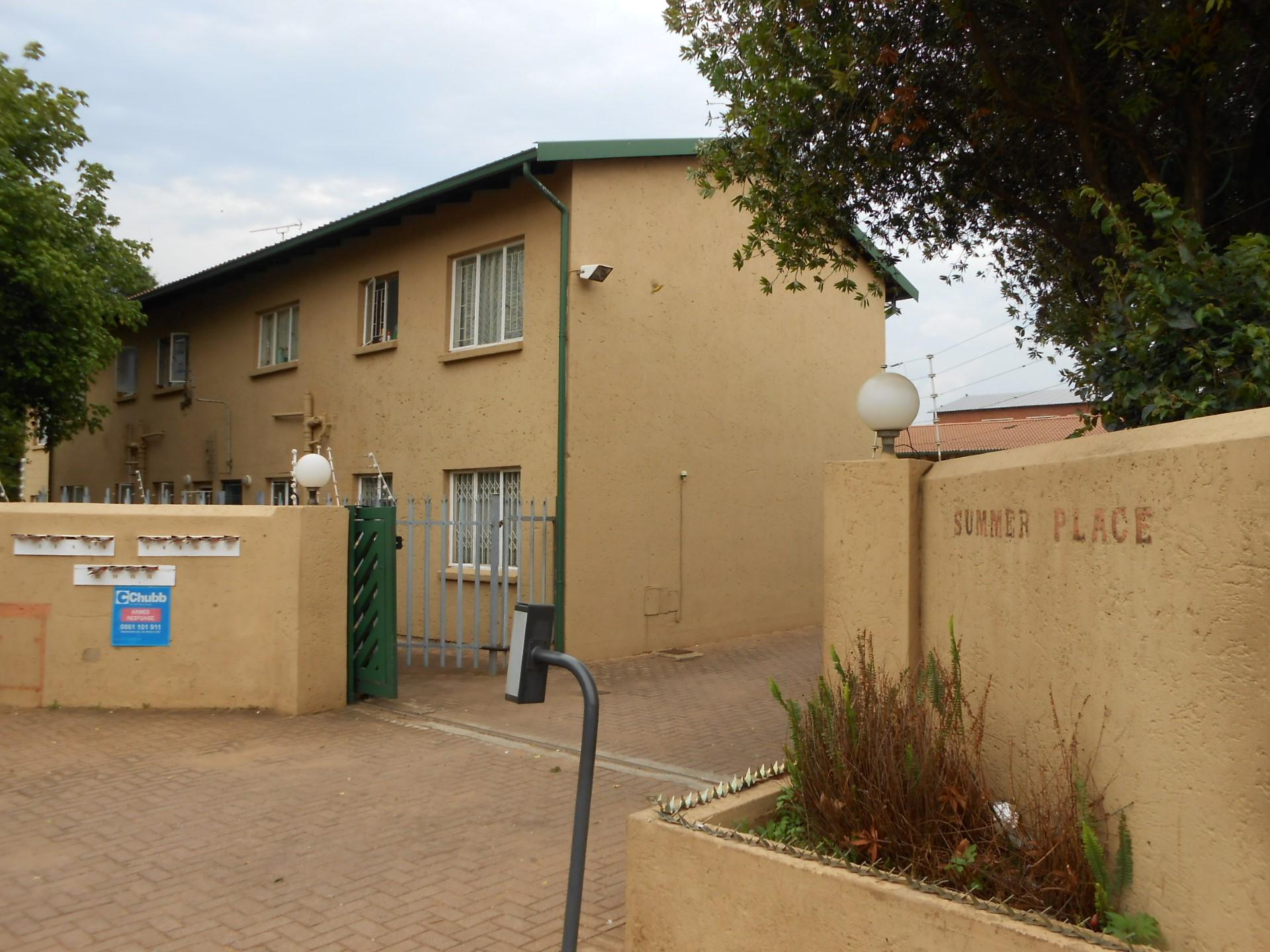 Front View of property in Kempton Park