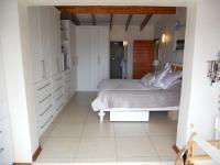 Main Bedroom - 22 square meters of property in Shakas Rock