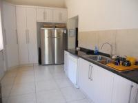 Kitchen - 24 square meters of property in Shakas Rock