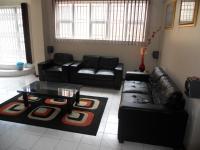Lounges - 26 square meters of property in Tongaat
