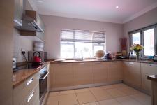 Kitchen - 17 square meters of property in Six Fountains Estate
