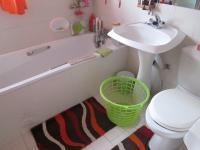 Main Bathroom - 4 square meters of property in Risiville