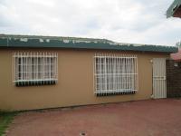 Spaces - 24 square meters of property in Risiville