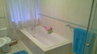 Bathroom 1 - 10 square meters of property in Sasolburg