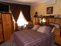 Main Bedroom - 28 square meters of property in Three Rivers