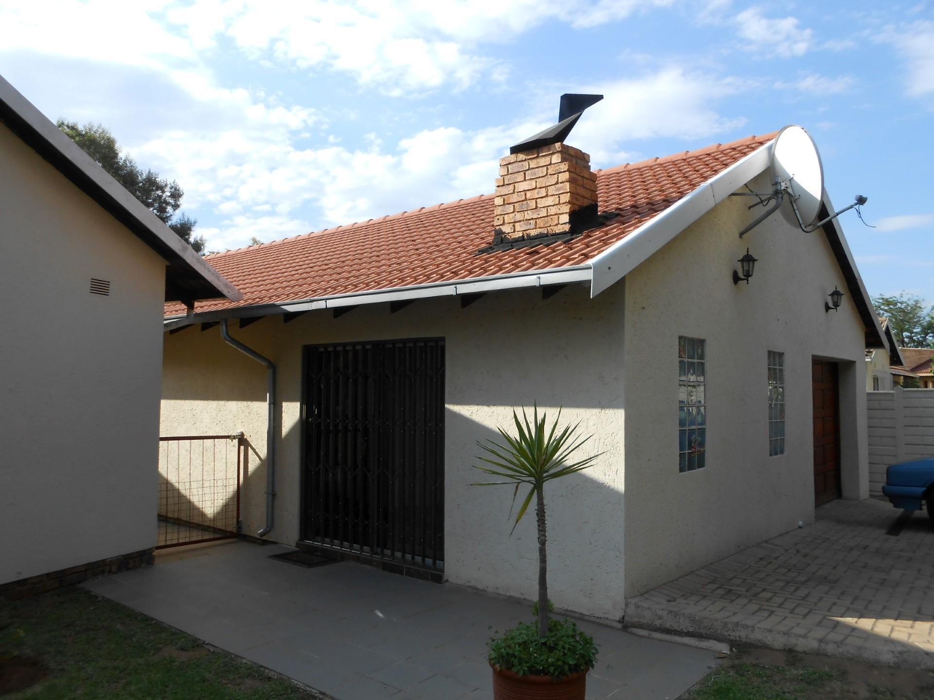 Front View of property in Benoni