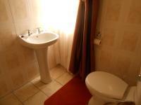 Bathroom 2 - 6 square meters of property in Krugersdorp