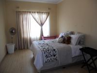 Main Bedroom - 16 square meters of property in Avoca Hills