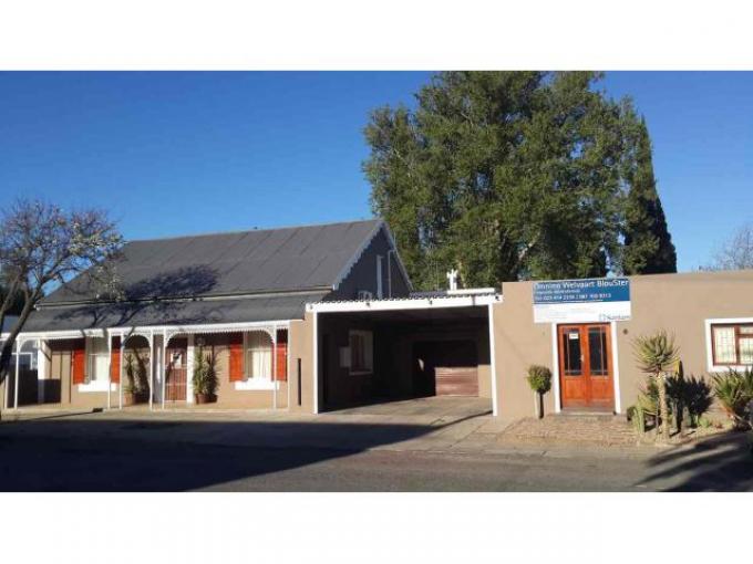 5 Bedroom House for Sale For Sale in Beaufort West - Private Sale - MR121704