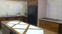 Kitchen - 27 square meters of property in Ermelo