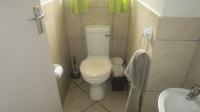 Bathroom 1 - 3 square meters of property in Kempton Park
