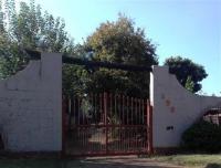 Front View of property in Weavind Park