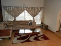 Lounges - 24 square meters of property in Sunward park