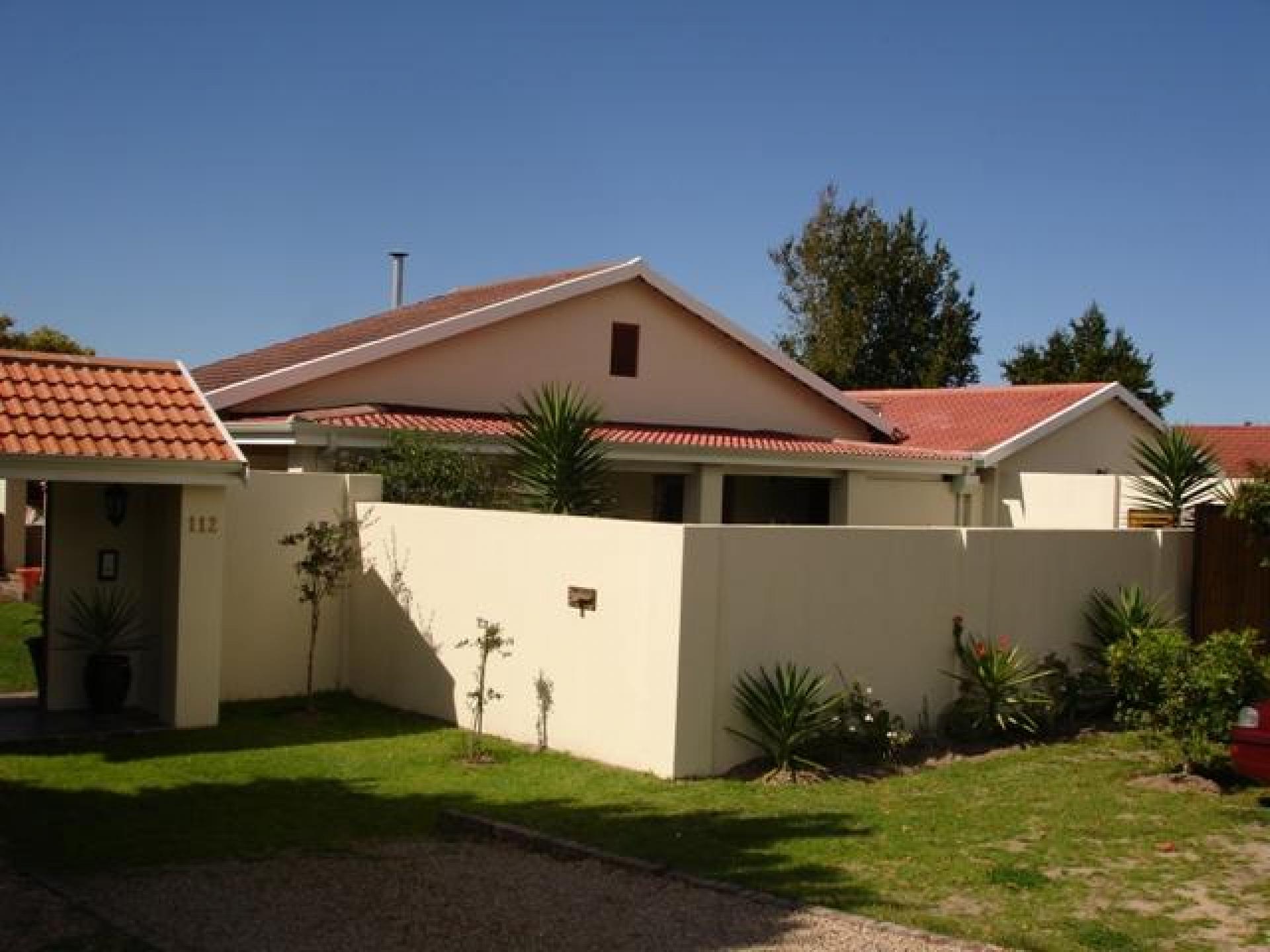 Front View of property in Plettenberg Bay