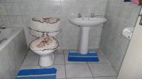 Bathroom 2 of property in Parsons Vlei