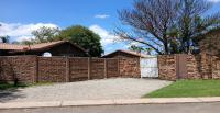 Front View of property in Eden Glen