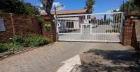 Front View of property in Eden Glen
