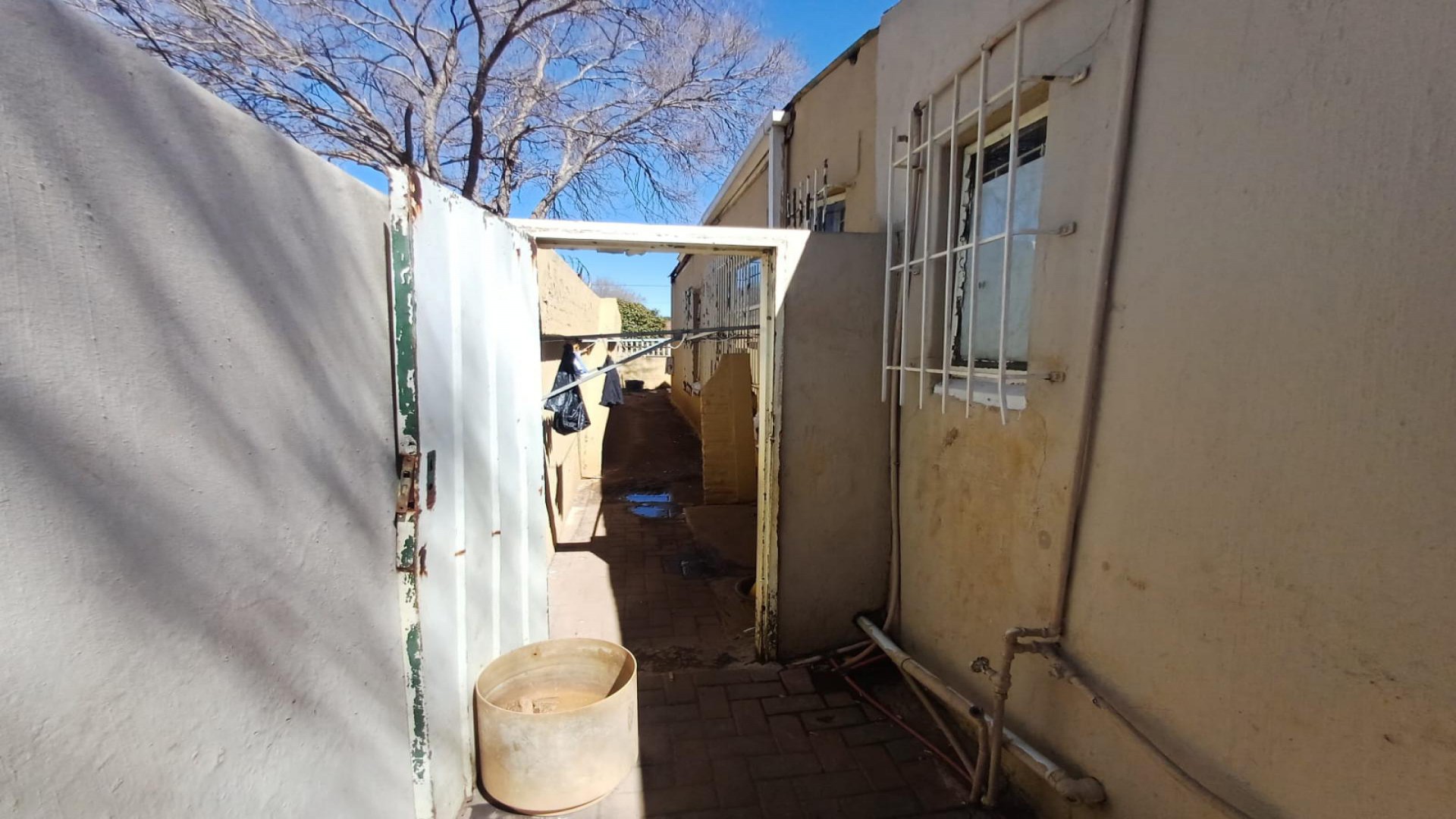 Flatlet of property in Roodepoort