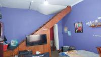 Bed Room 1 of property in Roodepoort