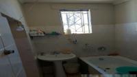 Bathroom 2 of property in Roodepoort