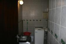 Main Bathroom - 13 square meters of property in Emalahleni (Witbank) 