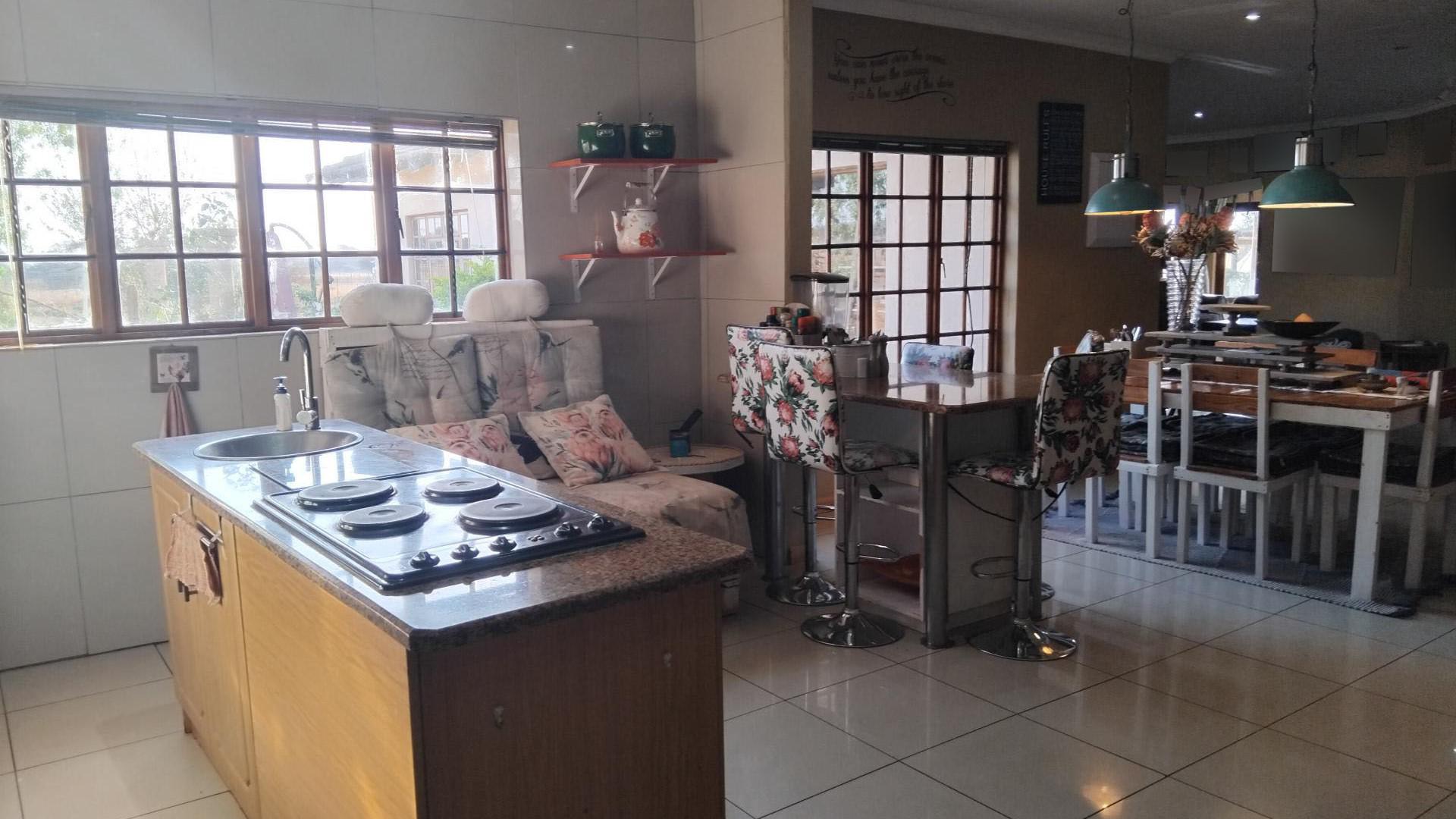 Kitchen of property in Polokwane