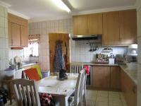 Kitchen - 51 square meters of property in Casseldale