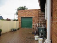 Spaces - 8 square meters of property in Casseldale