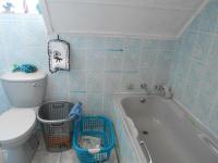 Main Bathroom - 7 square meters of property in Dalpark