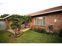 3 Bedroom 2 Bathroom Simplex for Sale for sale in Centurion Central