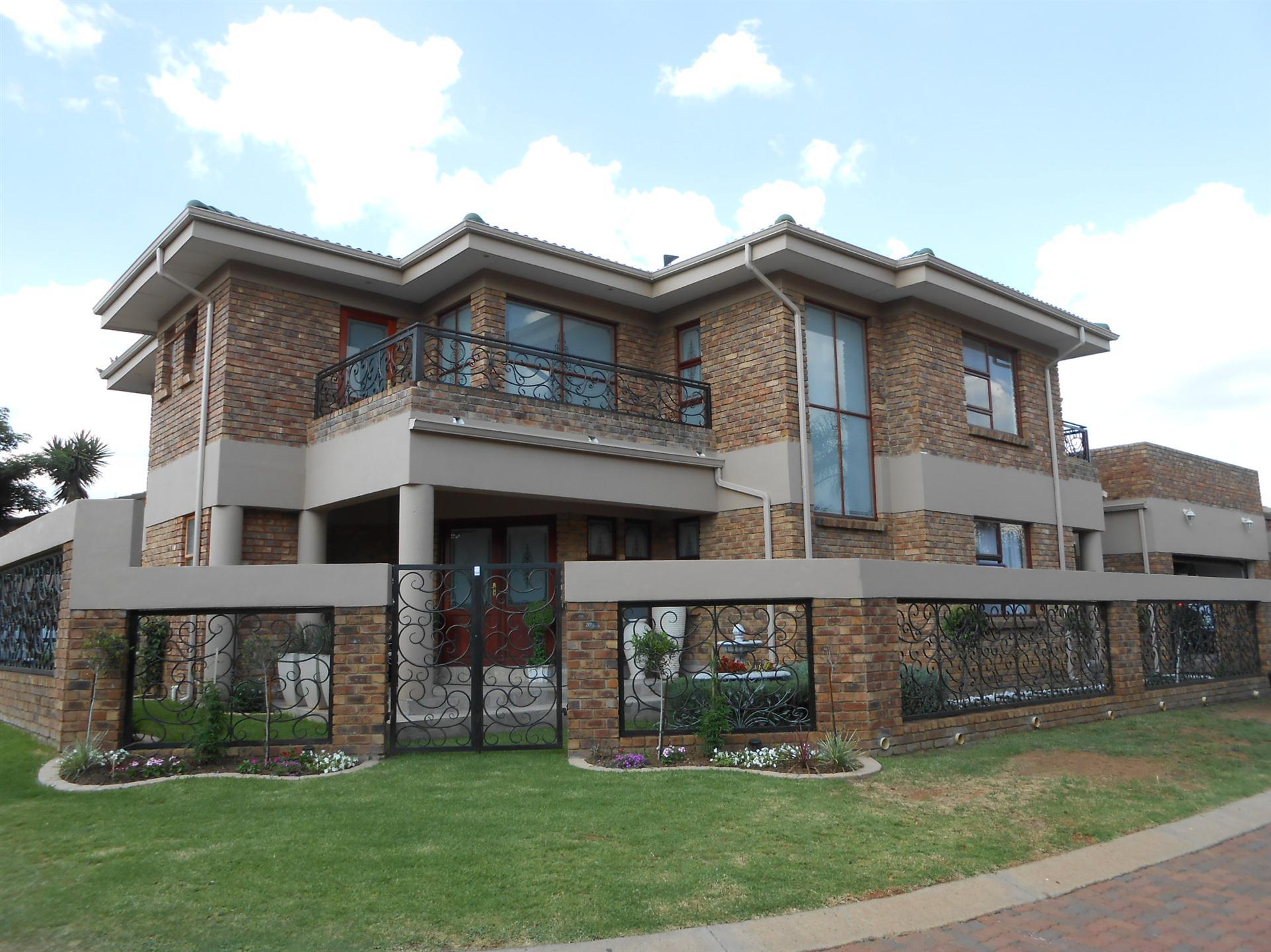 Front View of property in Boksburg