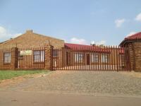 Front View of property in Vosloorus