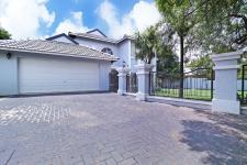 Front View of property in Silver Lakes Golf Estate