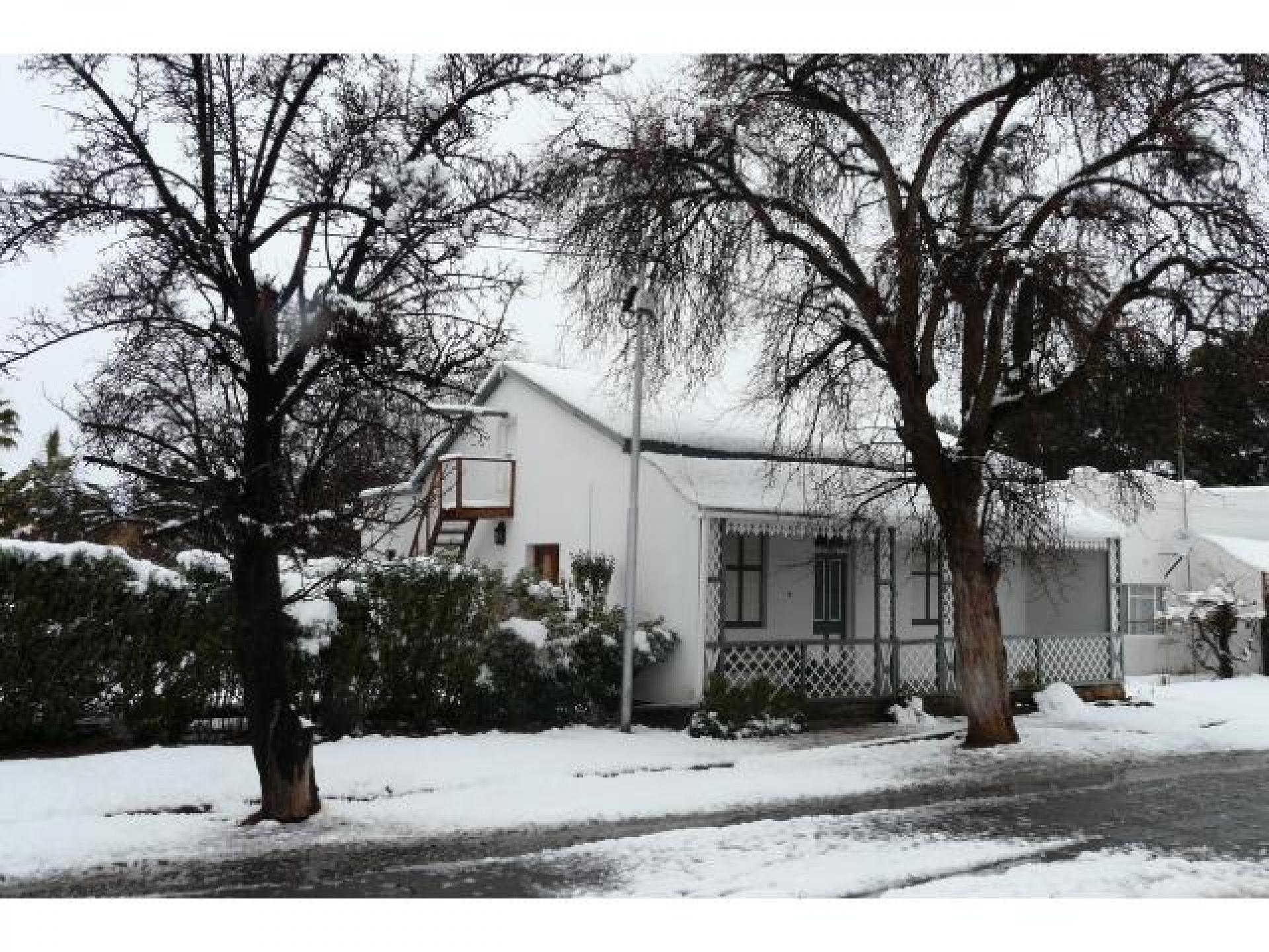 Front View of property in Loxton