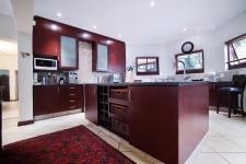Kitchen - 23 square meters of property in Cormallen Hill Estate
