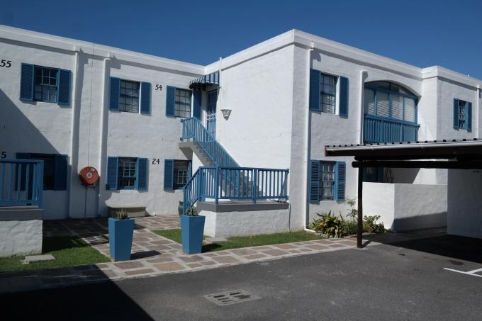 3 Bedroom Apartment for Sale For Sale in Gordons Bay - Private Sale - MR122930