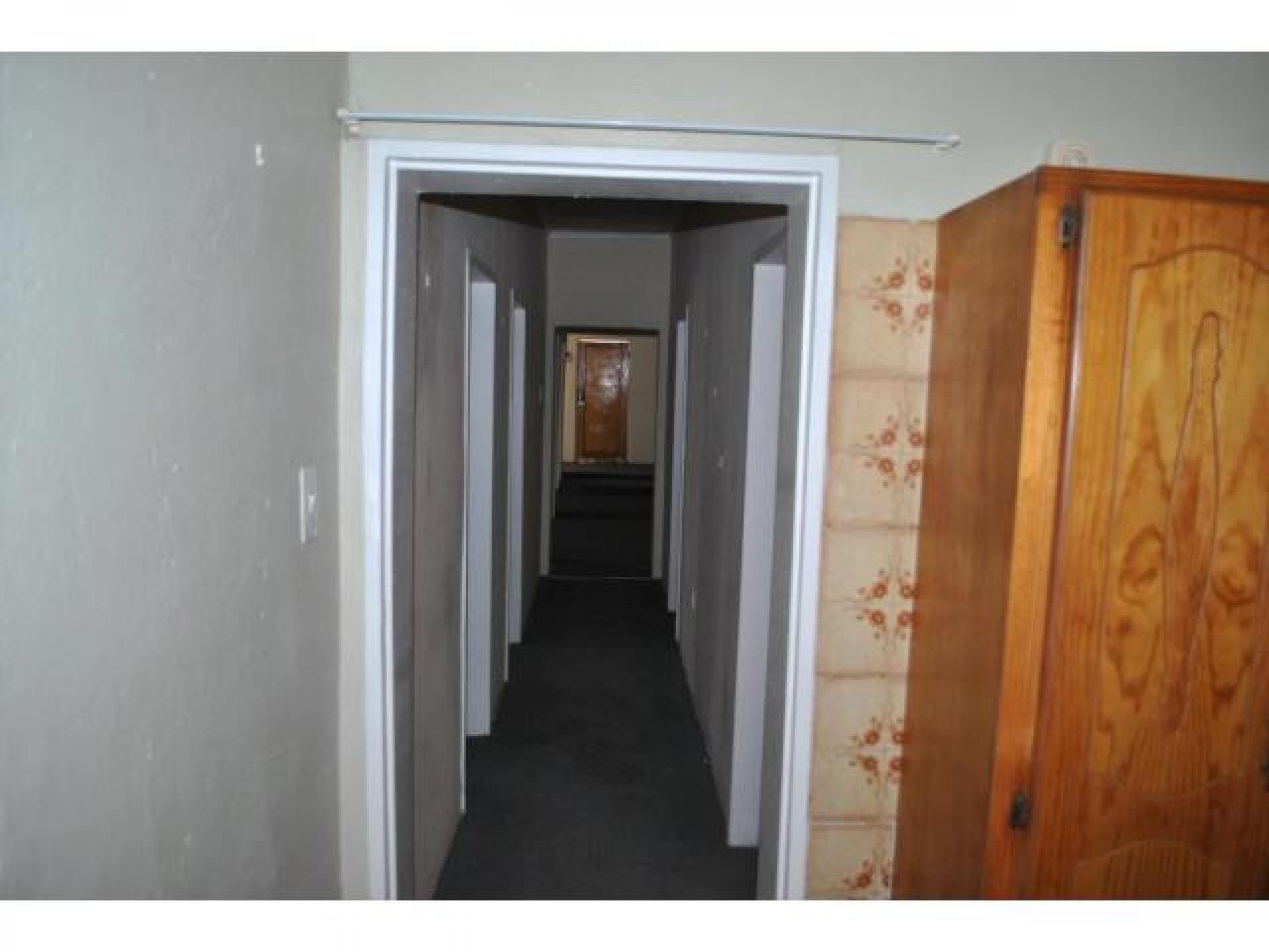 Spaces - 27 square meters of property in Koppies