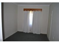 Bed Room 1 - 14 square meters of property in Koppies