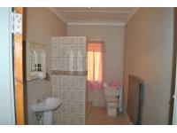 Main Bathroom - 10 square meters of property in Koppies