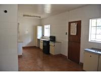 Kitchen - 23 square meters of property in Vaalpark