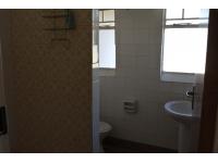 Main Bathroom - 6 square meters of property in Vaalpark