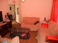 Lounges - 14 square meters of property in Northdale (PMB)