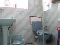 Main Bathroom - 8 square meters of property in Greenhills