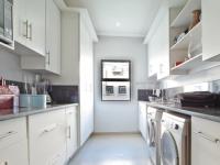 Scullery - 10 square meters of property in Silverwoods Country Estate