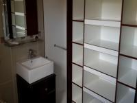 Bathroom 3+ - 21 square meters of property in Kosmosdal